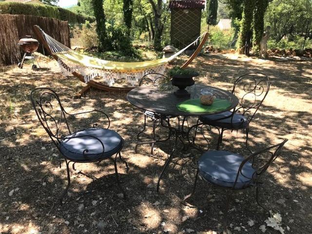 La Brindille Petit Mas Provencal Meuble De Tourisme 3 Etoiles 2-3 Personnes 1 Piece 30 M2 Tout Confort Lisiere Foret Jardin Jacuzzi Piscine Saint-Paul-en-Forêt Exteriör bild